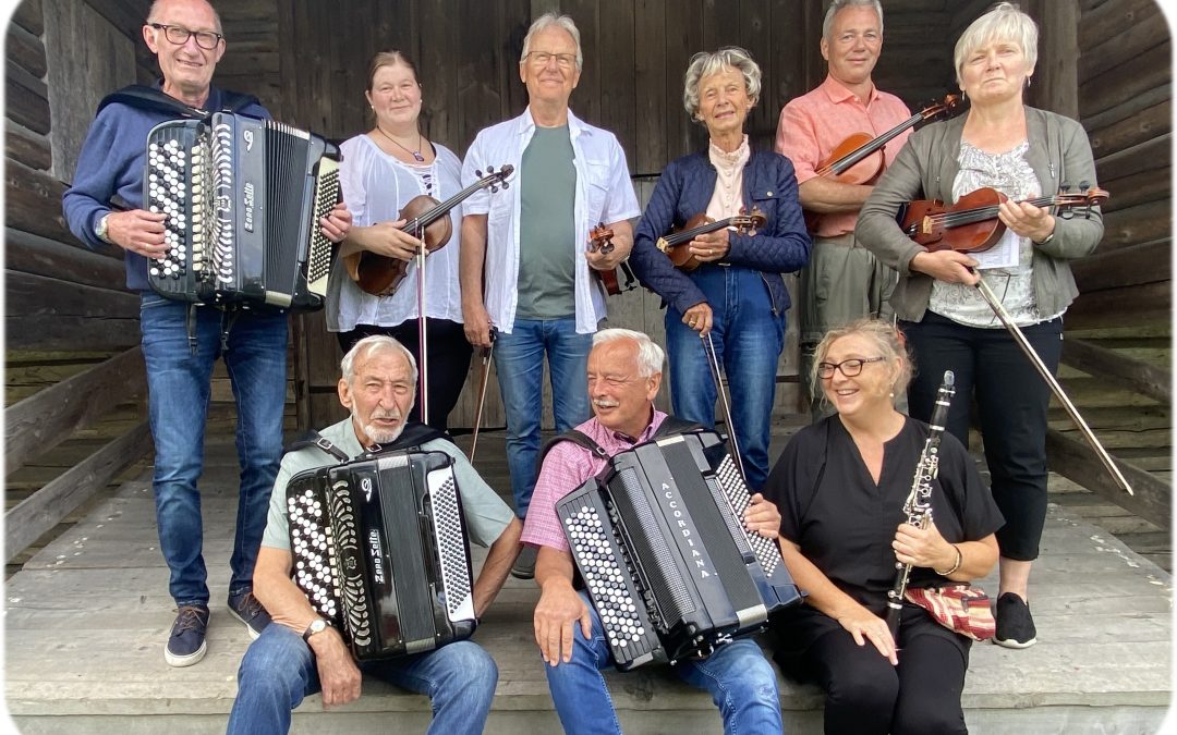 Kulturkveld/konsert med Eiker Spellemannslag