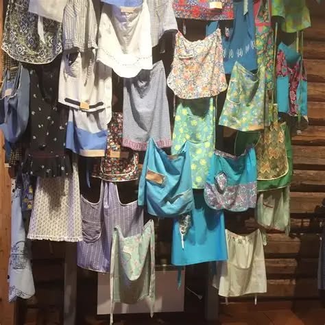 OMFAVNELSE – om forkleets rolle som et verdidokument